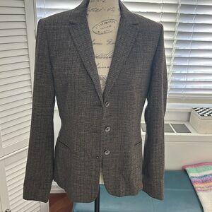 NWOT - Tahari - Classic Blazer - 10